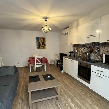 Cosy Poullan, 2-Bedroom Apartment, 200 M From The Beach Nizza Esterno foto