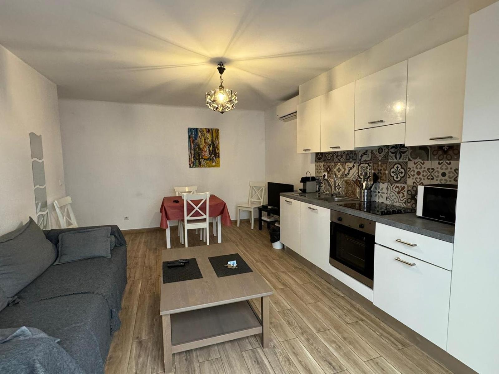 Cosy Poullan, 2-Bedroom Apartment, 200 M From The Beach Nizza Esterno foto